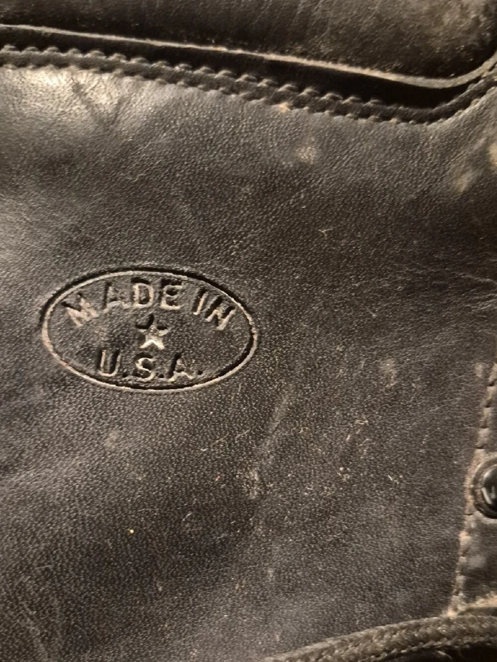 Matterhorn black leather